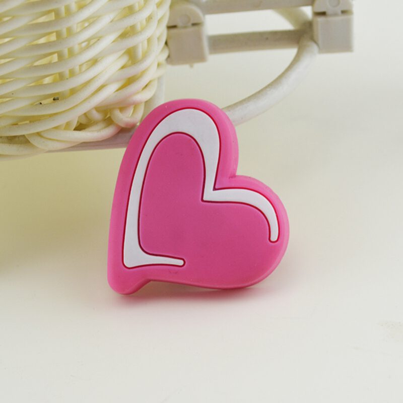 3880 Pretty In Pink Love Heart With White Highlight 41mm Soft Rubber Knob