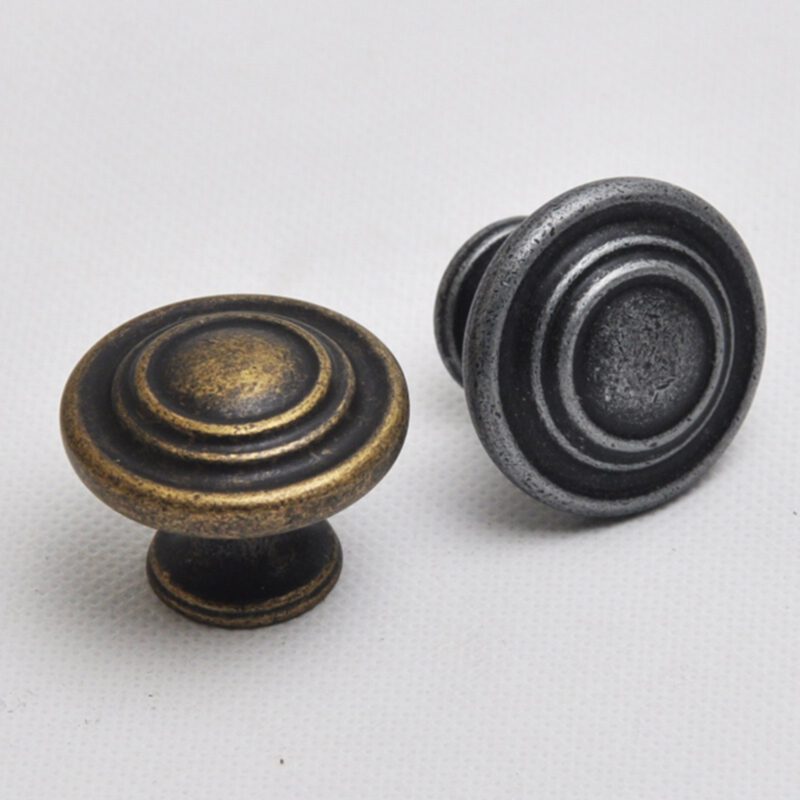 5178 Small Town Collection Pewter 33mm Contentric Fluted Round Knob